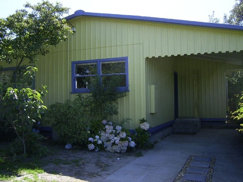 103 Ninth Avenue, Rosebud VIC 3939