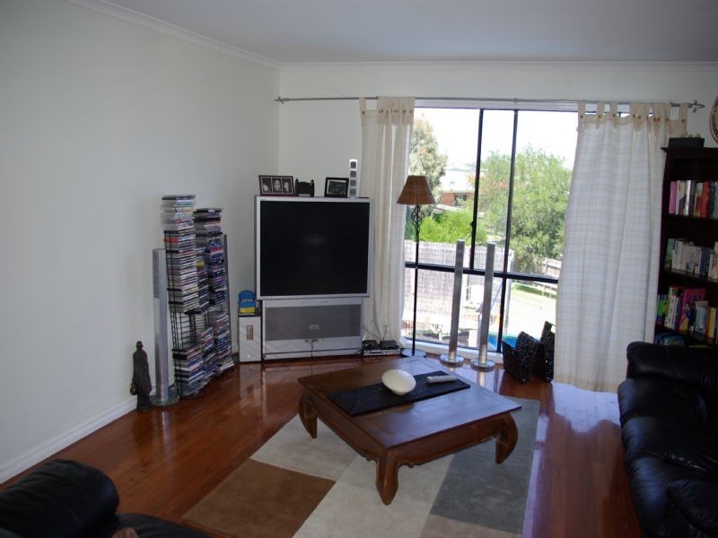 76 Curlew Drive, Rosebud West VIC 3940