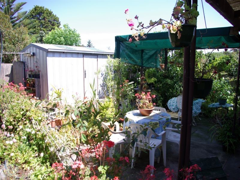 176 Eighth Avenue, Rosebud VIC 3939