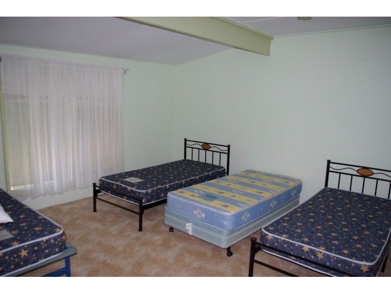 10 Dalgleish  Avenue, Rosebud West VIC 3940