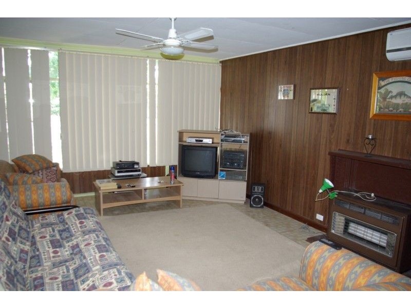 10 Dalgleish  Avenue, Rosebud West VIC 3940