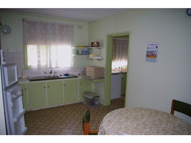 10 Dalgleish  Avenue, Rosebud West VIC 3940