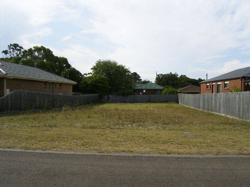 10 Kingfisher Avenue, Rosebud West VIC 3940