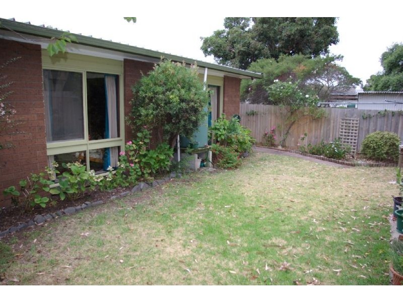 55 Mawarra Avenue, Rosebud West VIC 3940