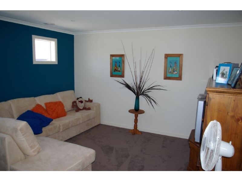 16 Parkedge Circuit, Rosebud VIC 3939