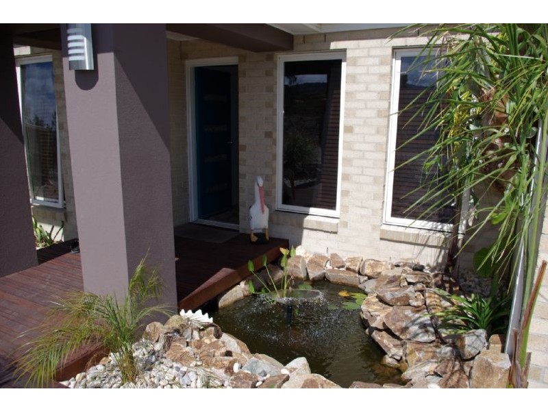 16 Parkedge Circuit, Rosebud VIC 3939