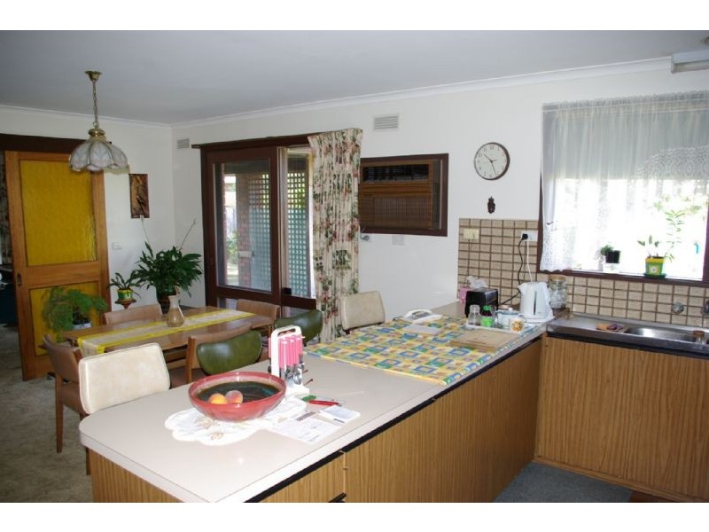 60 Whitehead Grove, Rosebud West VIC 3940