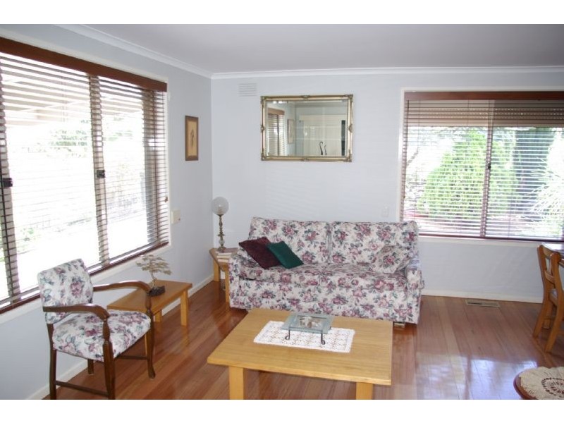 20 First Avenue, Rosebud VIC 3939