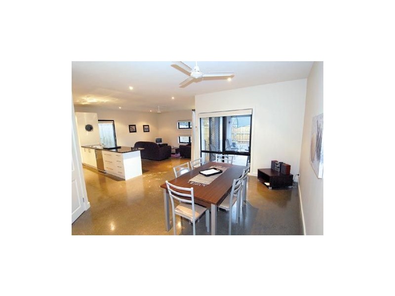 5/95-97 Eastbourne Road unit 5, Rosebud VIC 3939