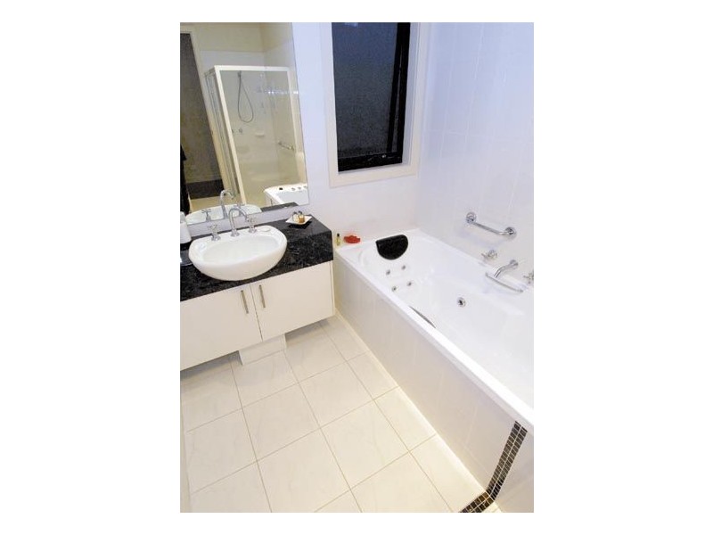 5/95-97 Eastbourne Road unit 5, Rosebud VIC 3939