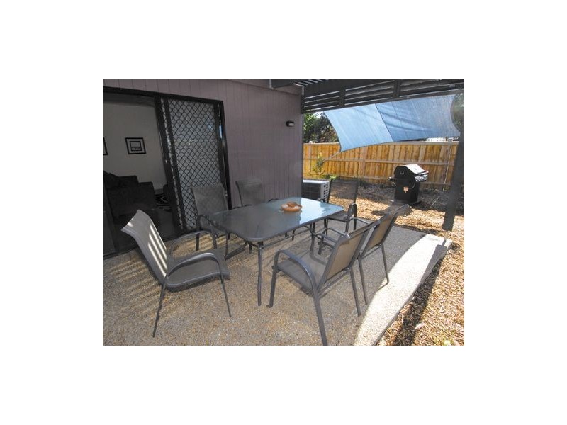 6/91-97 Eastbourne Road unit 6, Rosebud VIC 3939