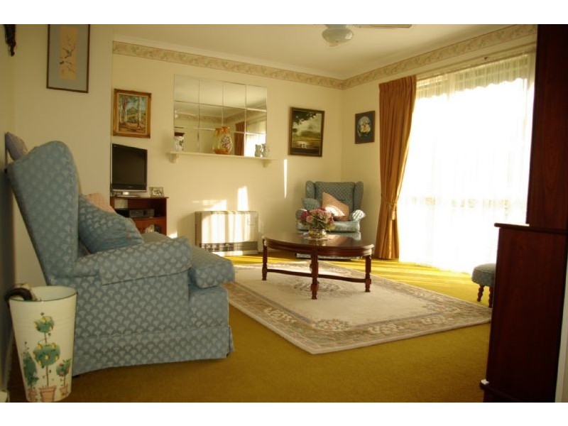 151 Ninth Avenue, Rosebud VIC 3939