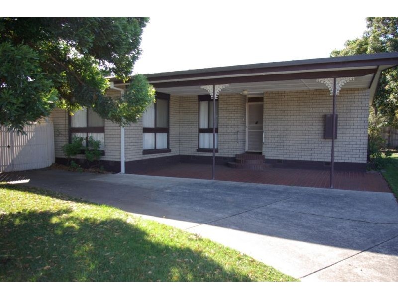 62 Cootamundra Aveune, Rosebud West VIC 3940