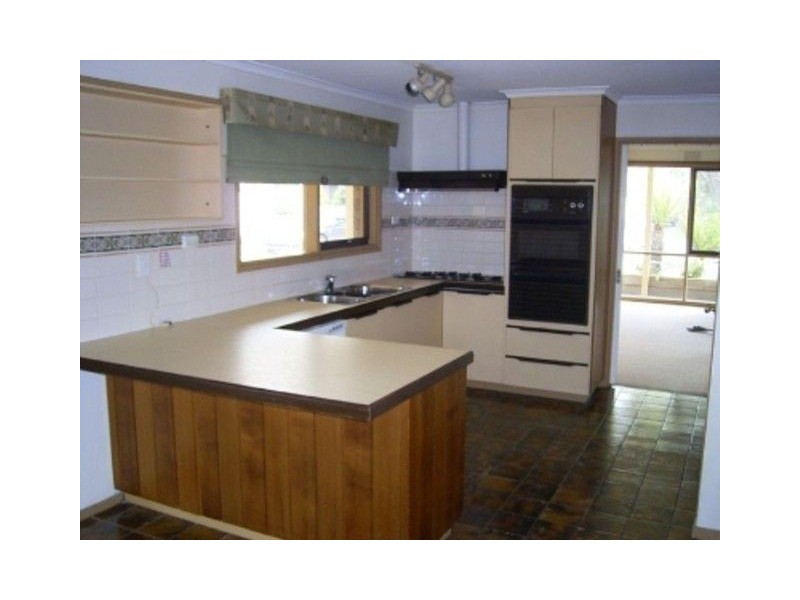 12-14 Karoonda Street, Rosebud West VIC 3940