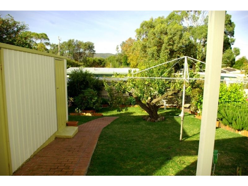 151 Ninth Avenue, Rosebud VIC 3939