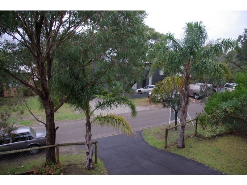 9 Carrajung Street, Rosebud VIC 3939