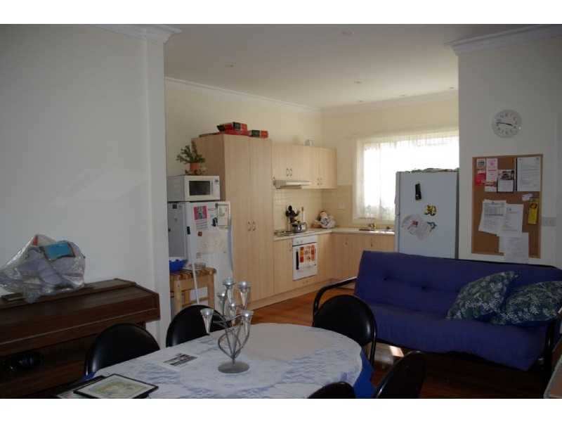 213 Ninth Avenue South, Rosebud VIC 3939