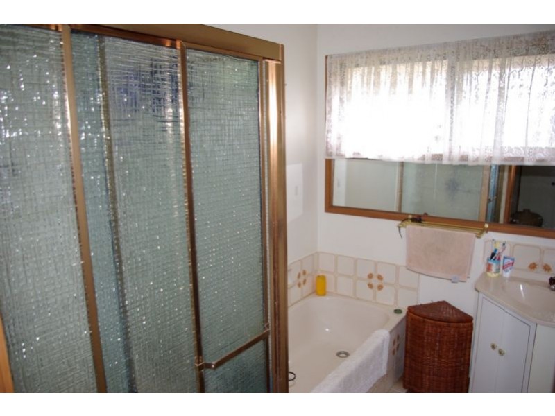 4 Keogh Street, Rosebud VIC 3939