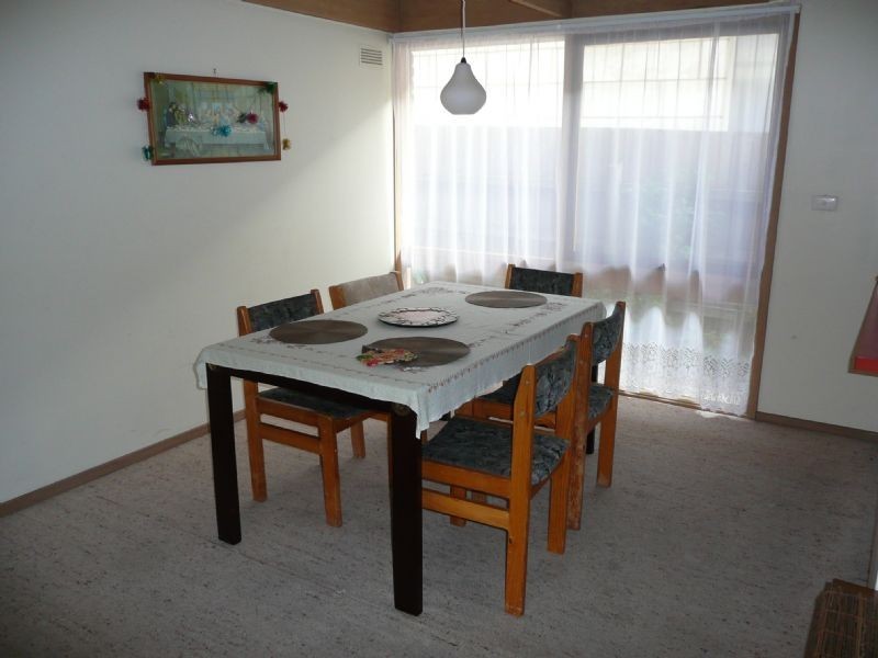 137 Eighth Avenue, Rosebud VIC 3939