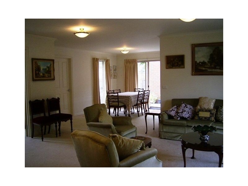 2/13-15 Martin Street, Rosebud VIC 3939