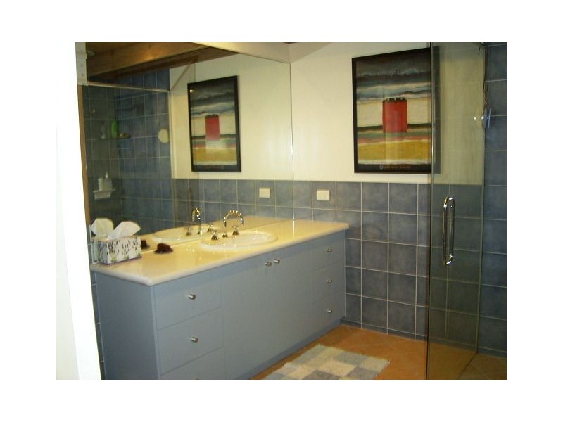 7 Ronald Avenue, Sorrento VIC 3943