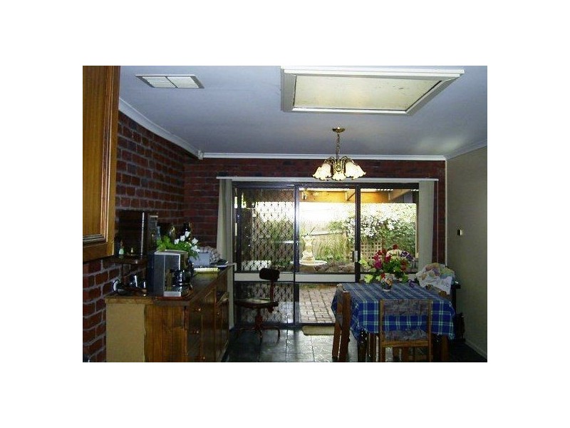 37 Leura Crescent, Rosebud VIC 3939