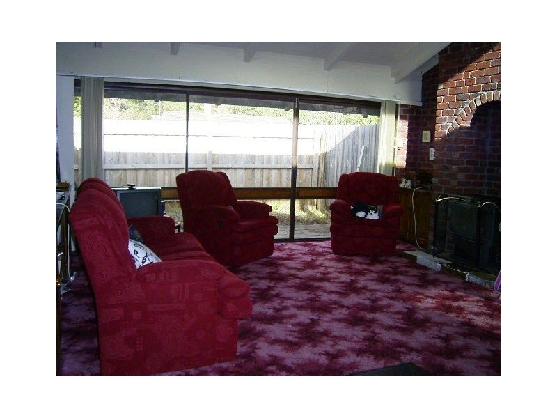 37 Leura Crescent, Rosebud VIC 3939