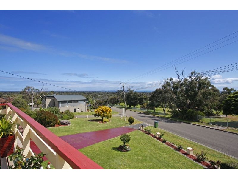 74 Elizabeth Drive, Rosebud VIC 3939