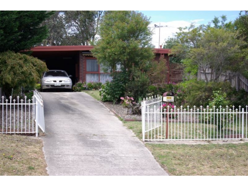 105 Third Avenue, Rosebud VIC 3939