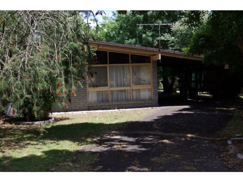 8 Kennington Road, Rosebud VIC 3939