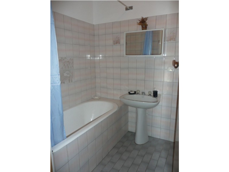 16 Martin Street, Rosebud VIC 3939