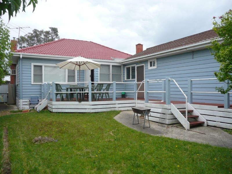 9 Park Avenue, Rosebud West VIC 3940