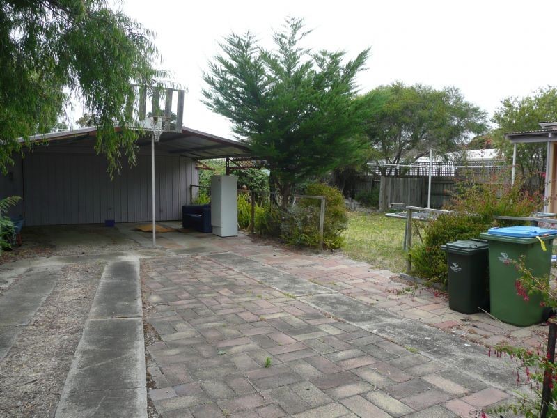 13 Percival Street, Rosebud West VIC 3940