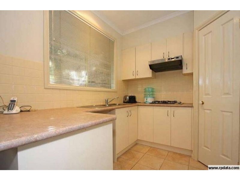 2/15-17 McCombe Street, Rosebud VIC 3939