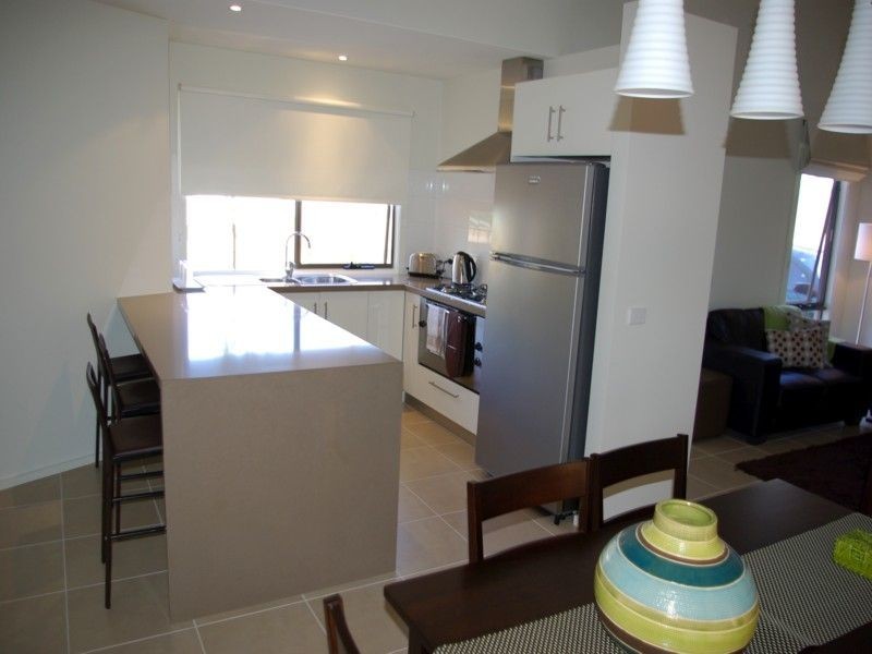 2/3 Wattle Road, Mccrae VIC 3938