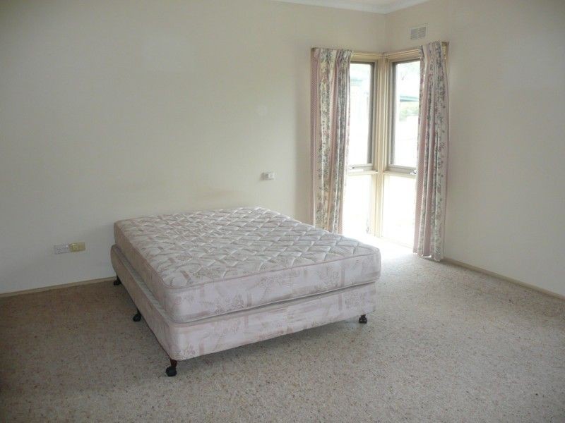 26 Surrey Street, Mccrae VIC 3938