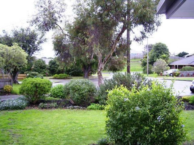 6 Birkley Court, Rosebud VIC 3939