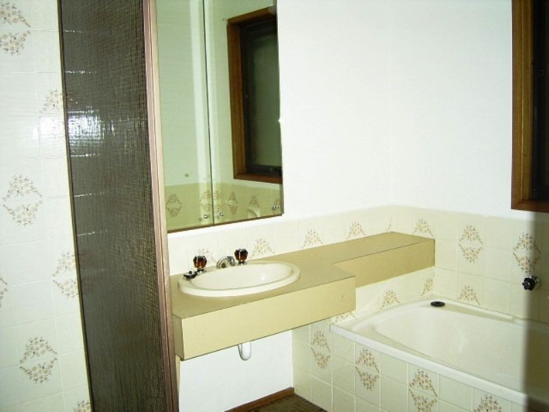 6 Birkley Court, Rosebud VIC 3939