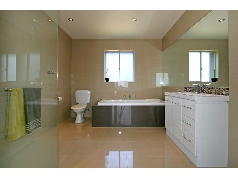 6 Kanimbla Court, Rye VIC 3941