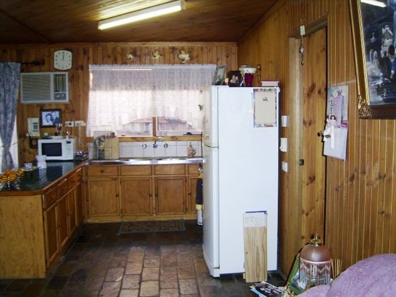 122 Seventh Avenue, Rosebud VIC 3939