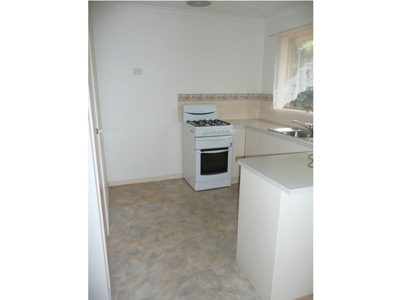 18 Kooringa  Court, Rosebud VIC 3939