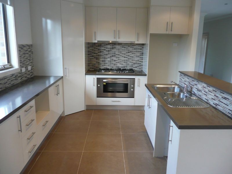 2/13-15 Carrigg Street, Dromana VIC 3936