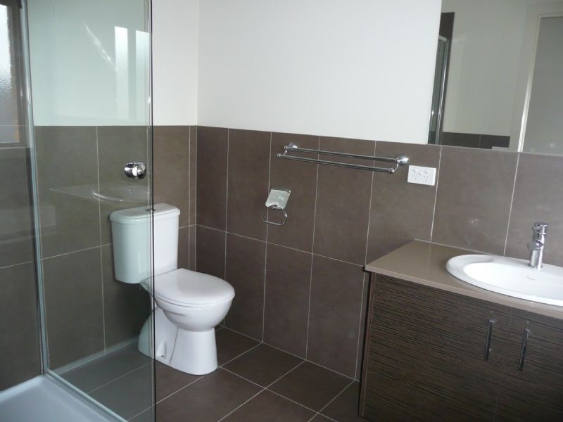 2/13-15 Carrigg Street, Dromana VIC 3936