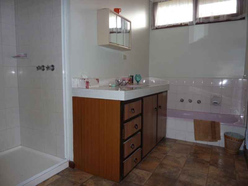 38 Hayes Avenue, Rosebud VIC 3939