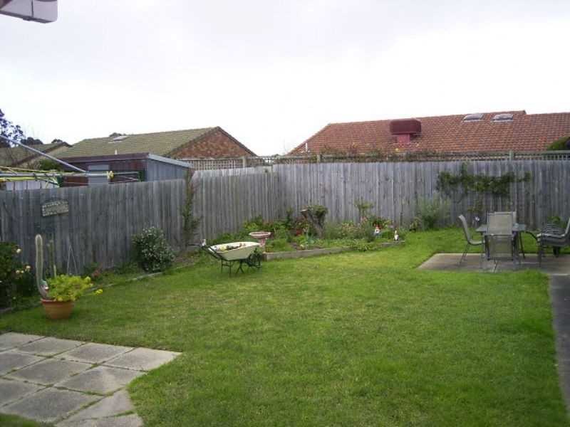 18 Balaka Street, Rosebud West VIC 3940