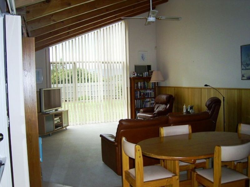 28  Currawong Court, Rosebud West VIC 3940