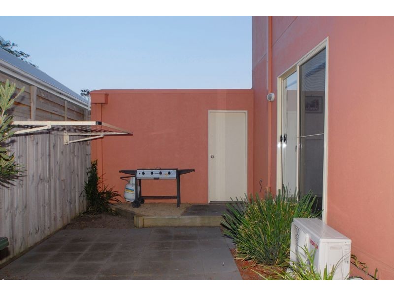 2/1769 Point Nepean Road, Rosebud West VIC 3940