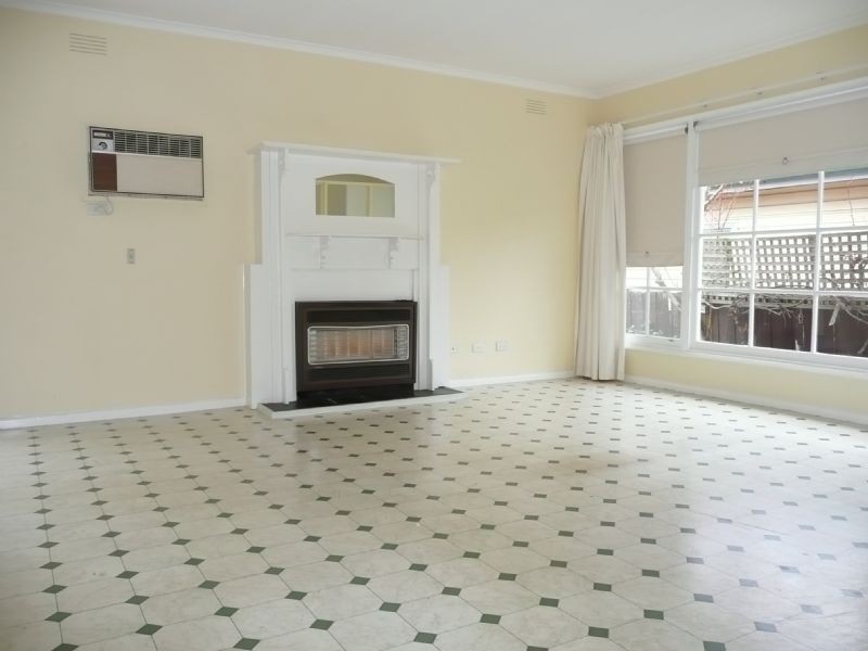 57 Seventh Avenue, Rosebud VIC 3939