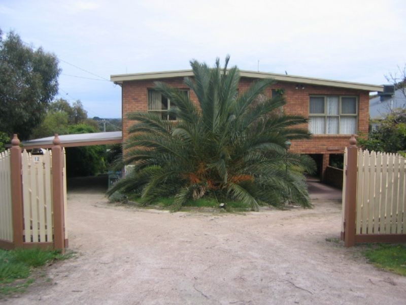 12 Troon Road, Mccrae VIC 3938