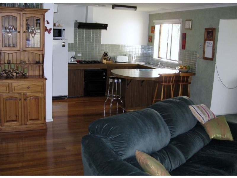 26 Cain Street, Rosebud West VIC 3940